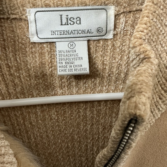 Lisa International Beige Vest - Picture 2 of 4